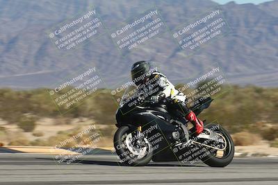 media/Oct-30-2025-Racers Edge (Thu) [[dabbdaf680]]/3-B Group/Session 4 (Turn 9 Side)/